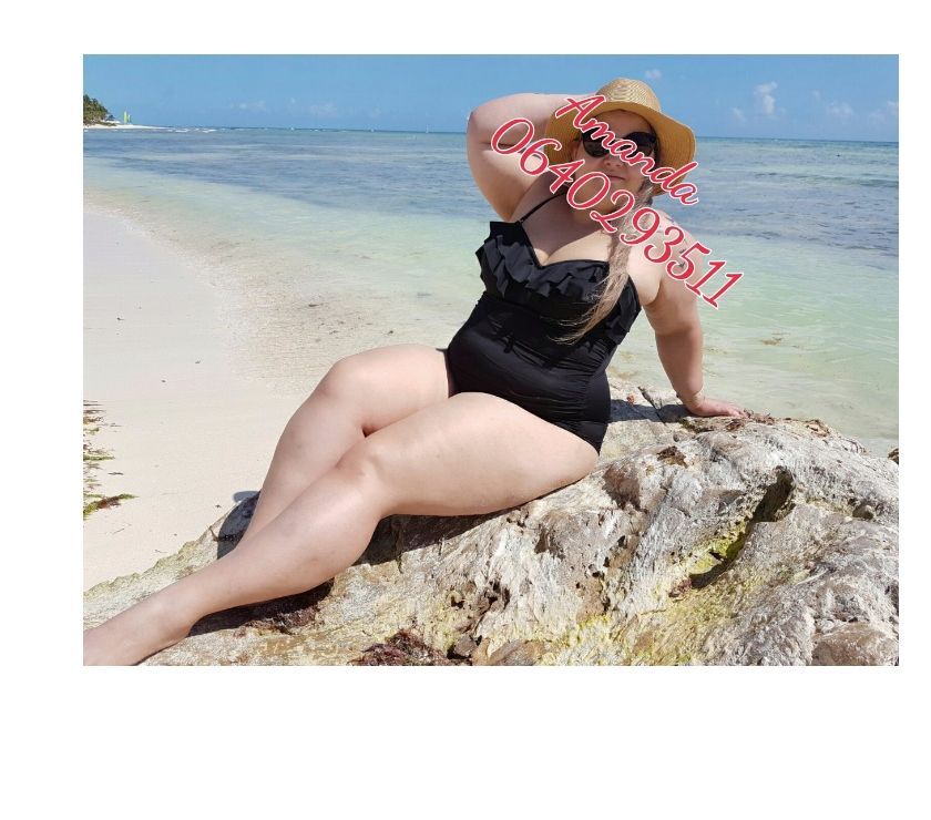 Belle femme sympathique vous attend à Rennes
